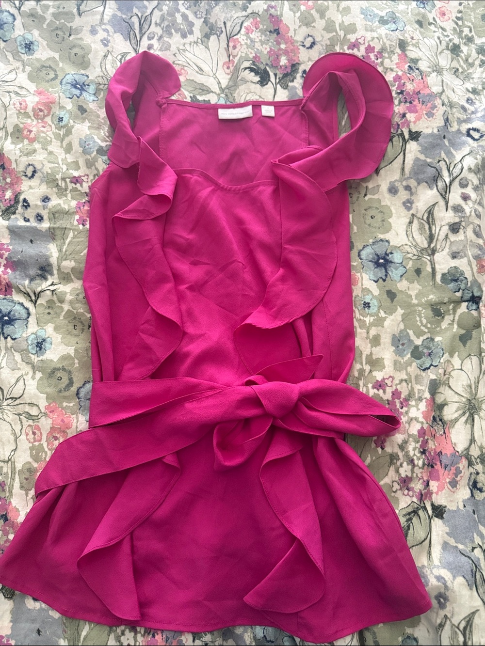 New York & Company Fuchsia Ruffle Tie-Waist Tank Top
